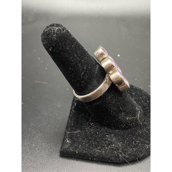 Amethyst large oval and round Cluster Ring size 8 Fine Vintage Jewelry - Picture 4 of 9